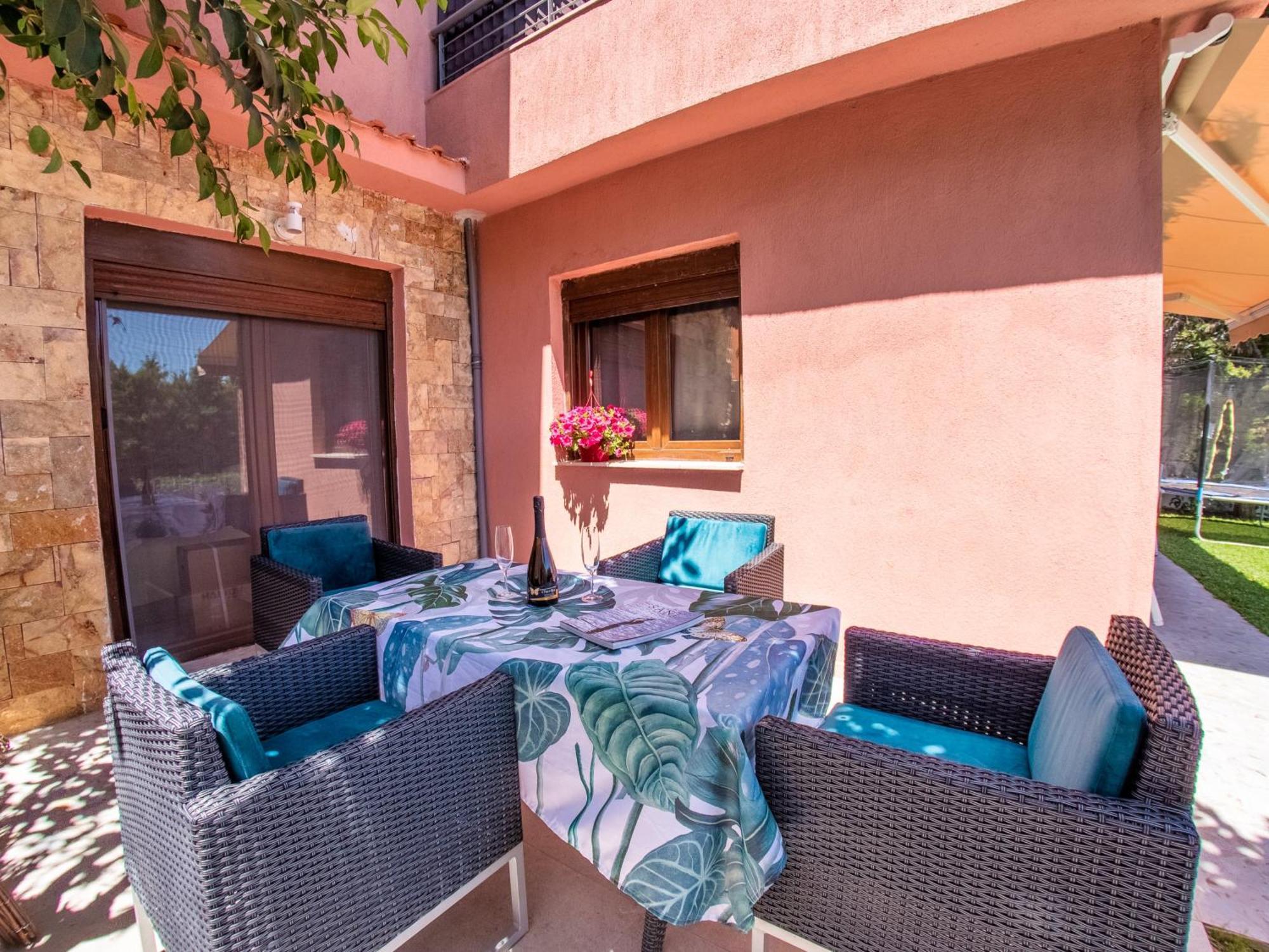 Deluxe Sani Relax Villa Extérieur photo
